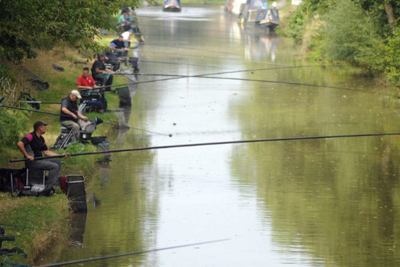 Steve Broome tops first ever Wolverhampton AA Canal Challenge